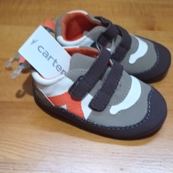 size 3-6 Carter's baby walkers. - Picture 2 of 8